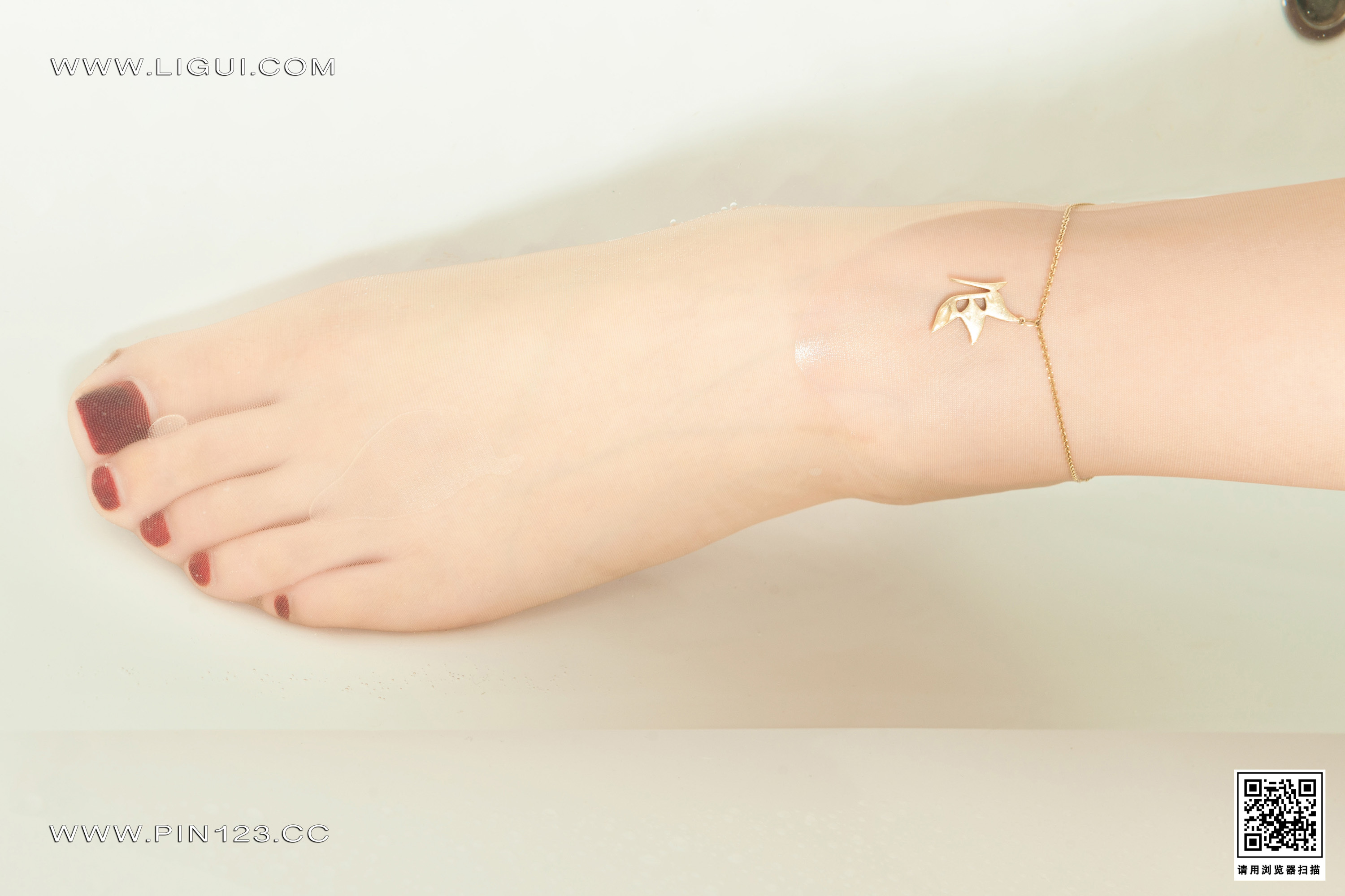 Ligui丽柜 2023.01.02 《香浴名莲》 心心